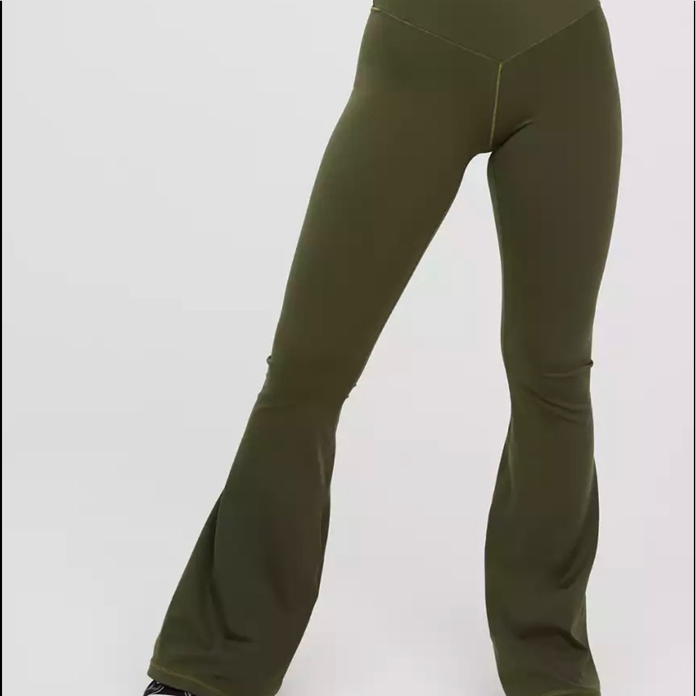 Aerie flair leggings